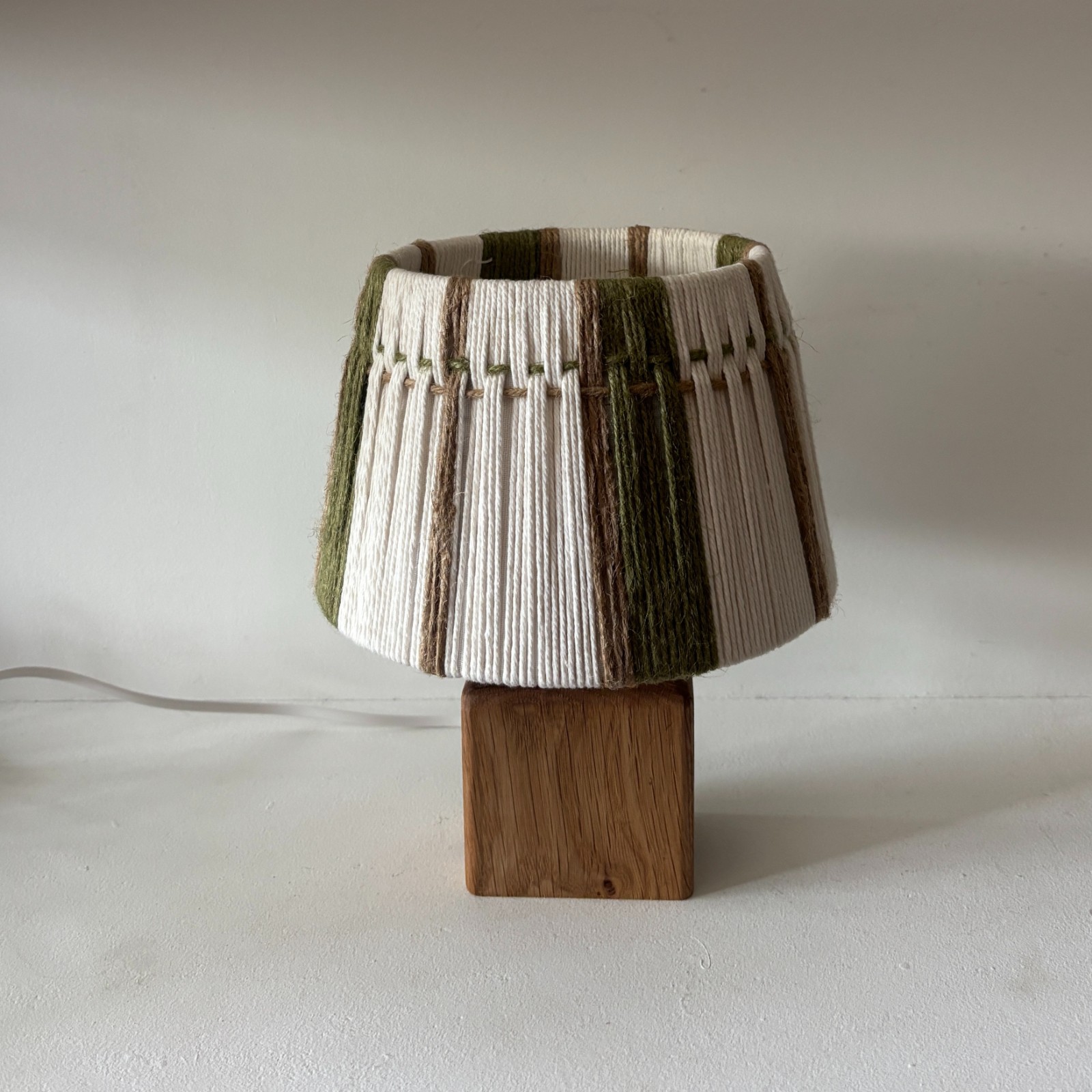 Klein stevig schemerlampje - 120907 Klein stevig schemerlampje