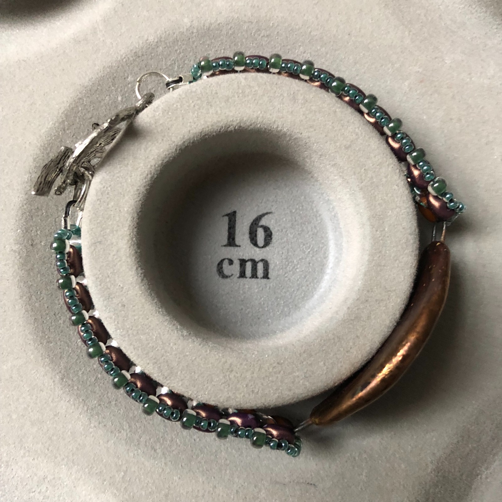 Rust & Natuur, berghut armband met keramiek focal - 118137 Rust & Natuur, berghut armband met keramiek focal