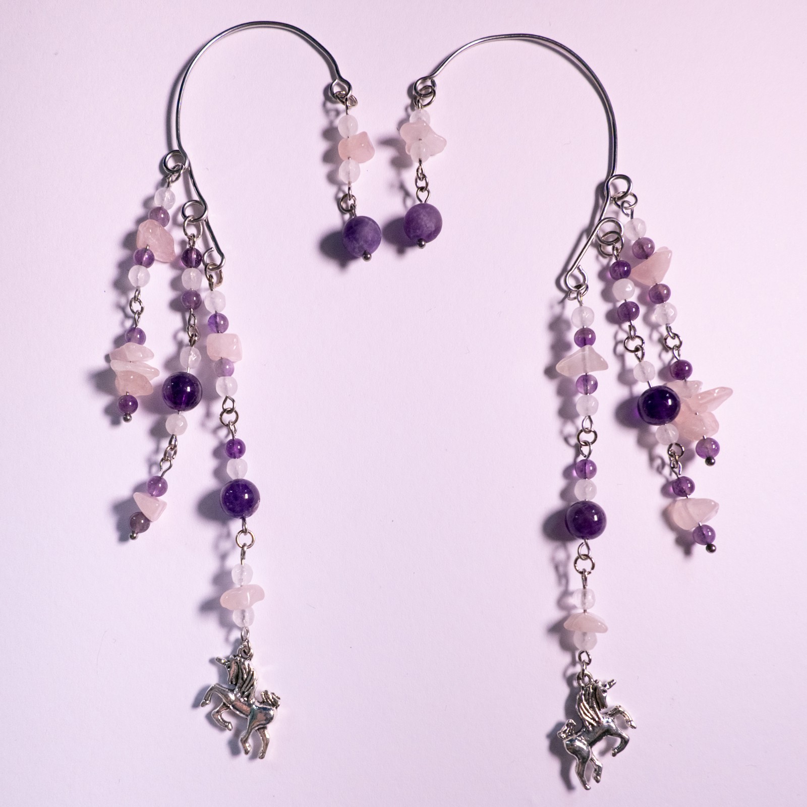 Amethist eenhoorn ear cuffs (paar) - paarse natuursteen oorhangers zonder gaatje