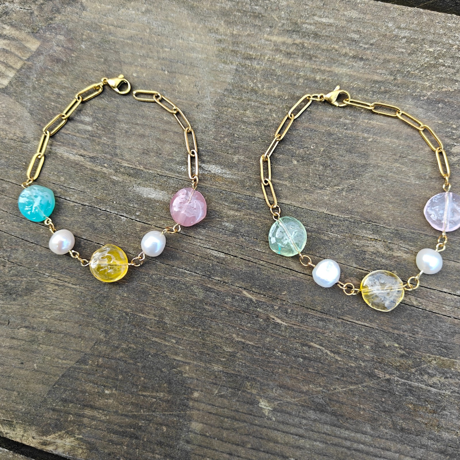 Pastel schakelarmbanden