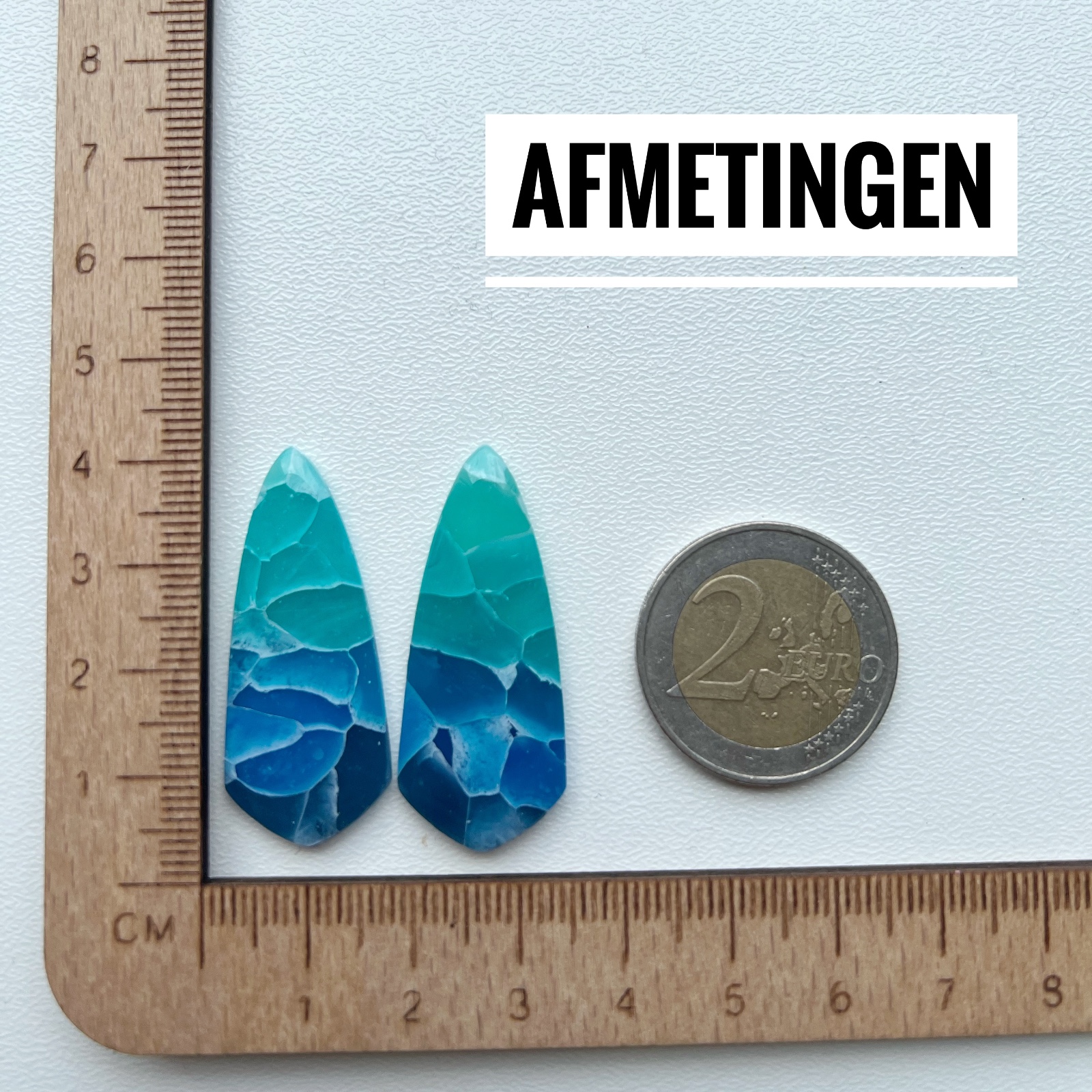 Blauwe faux steen oorbellen