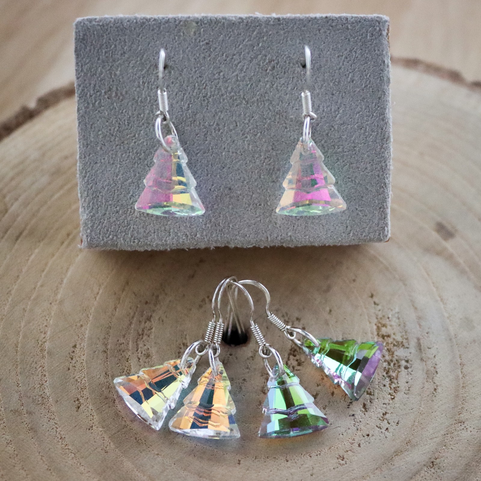 Sprankelend & Feestelijk, handgemaakte kristal kerstboom oorbellen van sterling zilver
