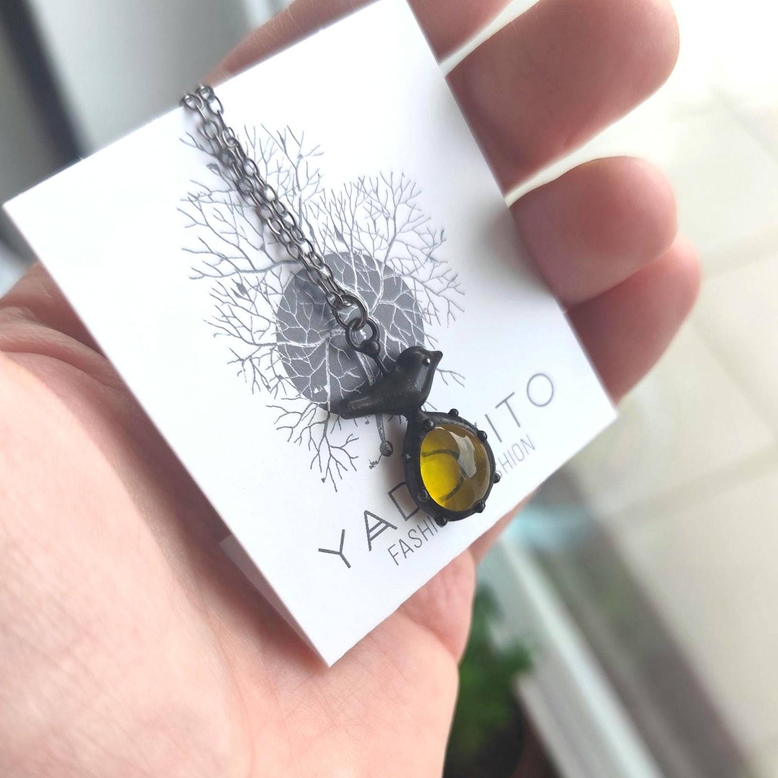Handgemaakte vogelketting met zwart glas en zwart gepatineerd koper - 141312 Handgemaakte vogelketting met zwart glas en zwart gepatineerd koper