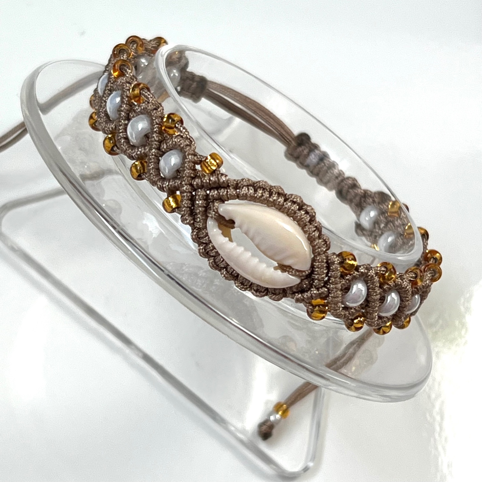Macramé armband bruin met schelp - 140442 Macramé armband bruin met schelp