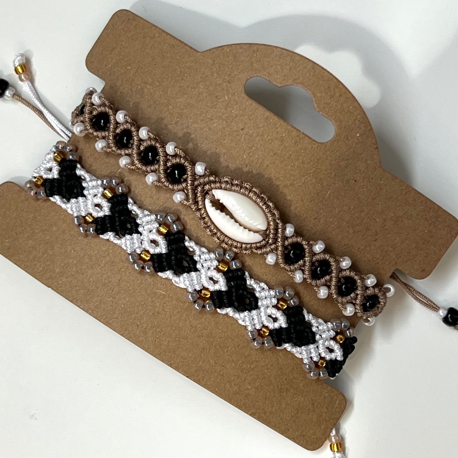 Macramé armband wit-zwart - 143620 Macramé armband wit-zwart