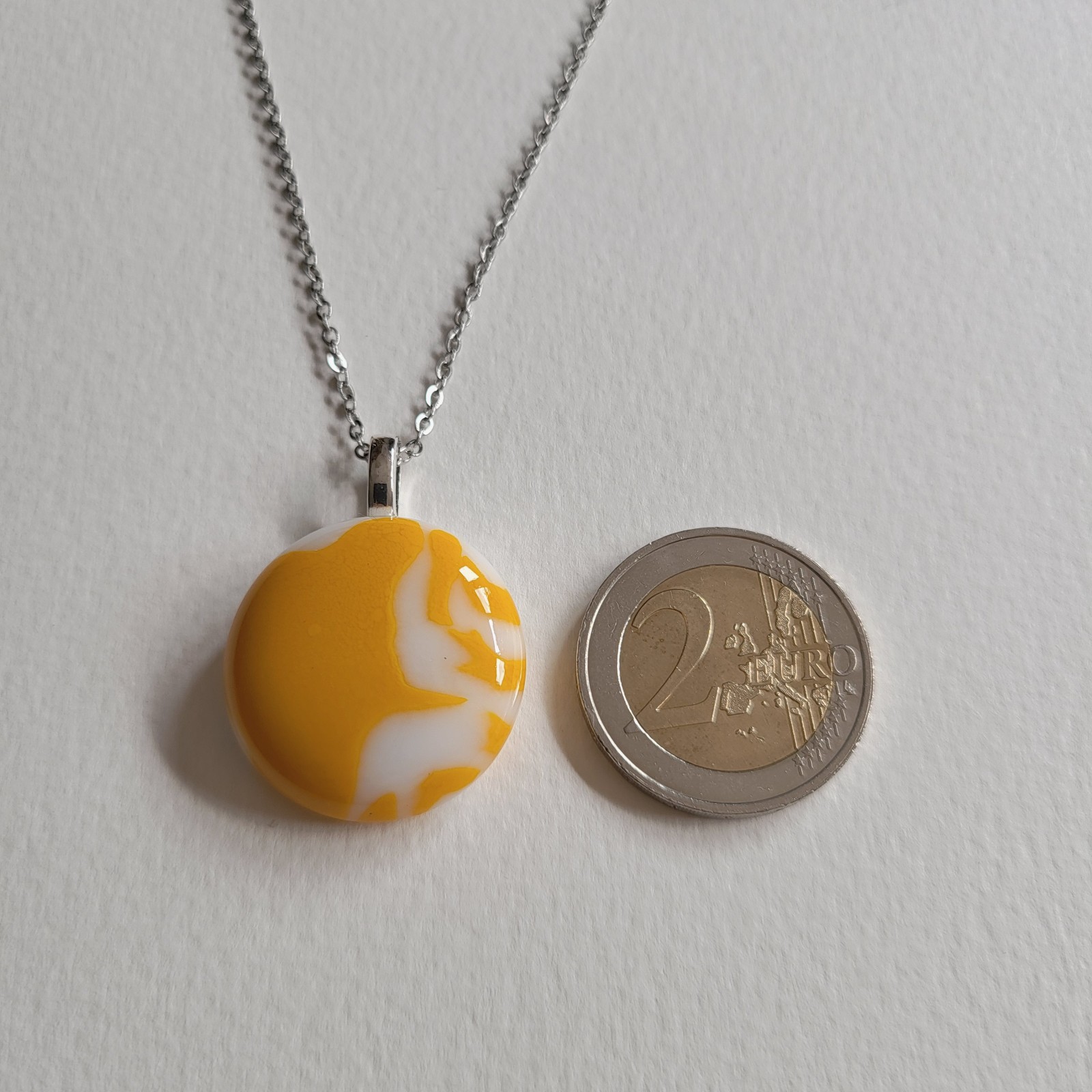 Zonnebloemkus - RVS ketting met uniek glas hanger - 146865 Zonnebloemkus - RVS ketting met uniek glas hanger