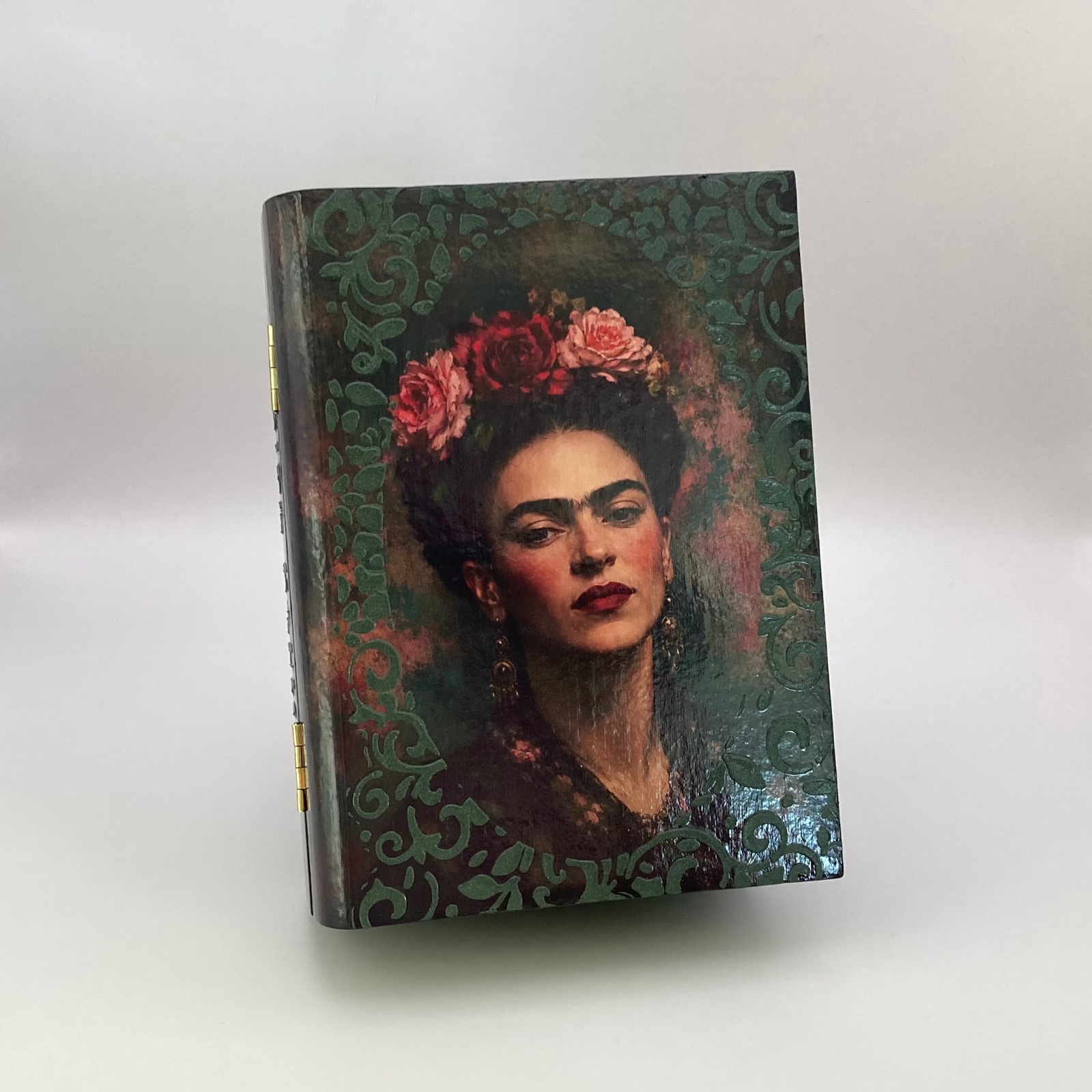 Houten sieradendoos in boekvorm ‘Frida Kahlo II’ - 152133 Houten sieradendoos in boekvorm ‘Frida Kahlo II’
