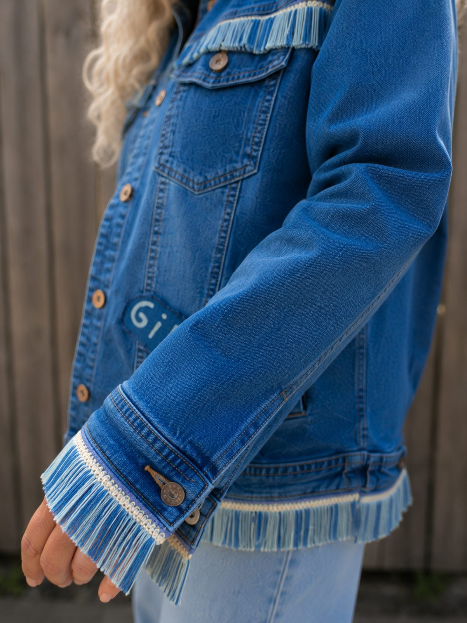 Soul Clean – One of a Kind Upcycled Denim Jasje met Cowgirl Artwork - 154570 Soul Clean – One of a Kind Upcycled Denim Jasje met Cowgirl Artwork