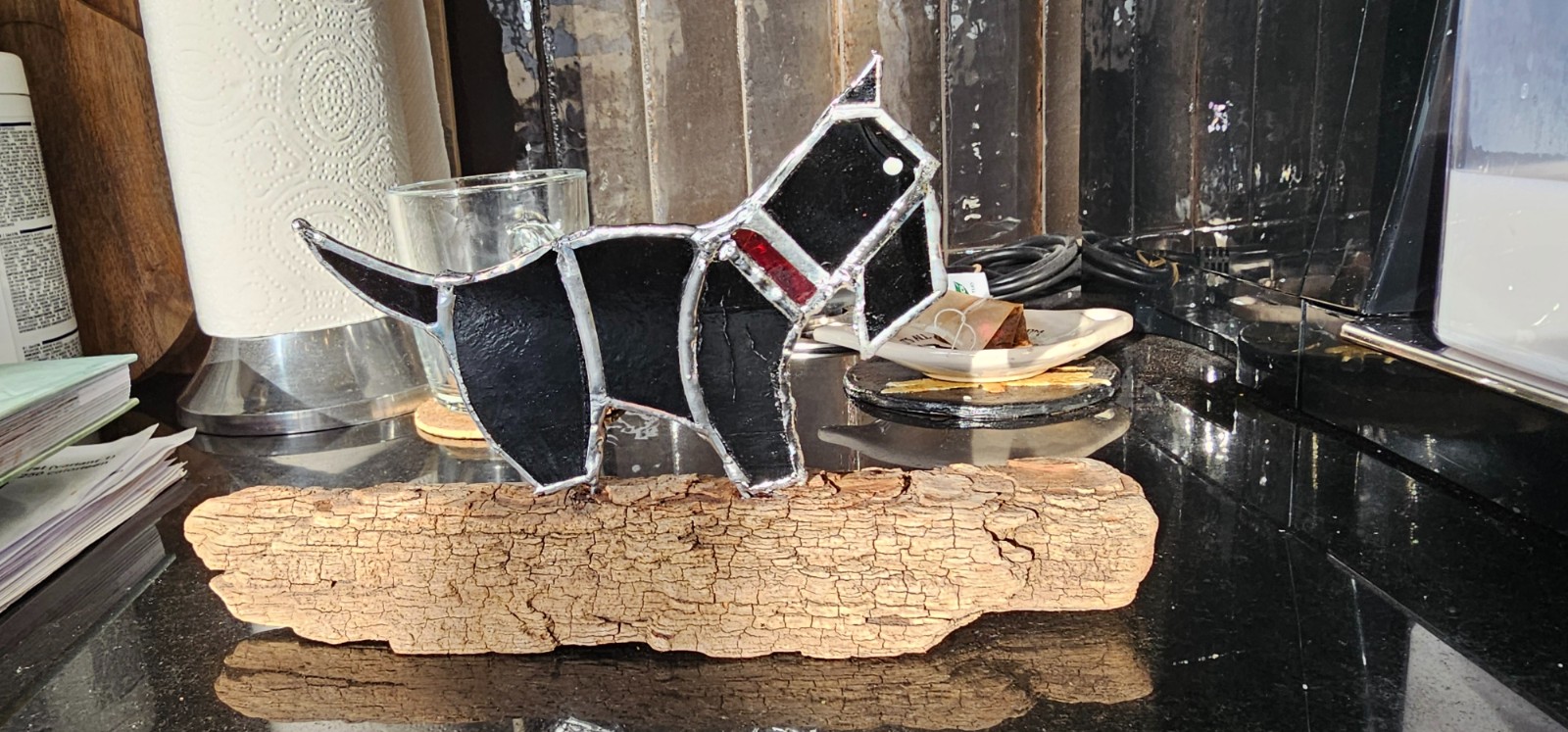 Doggy. Glas in lood/tiffany. Uniek