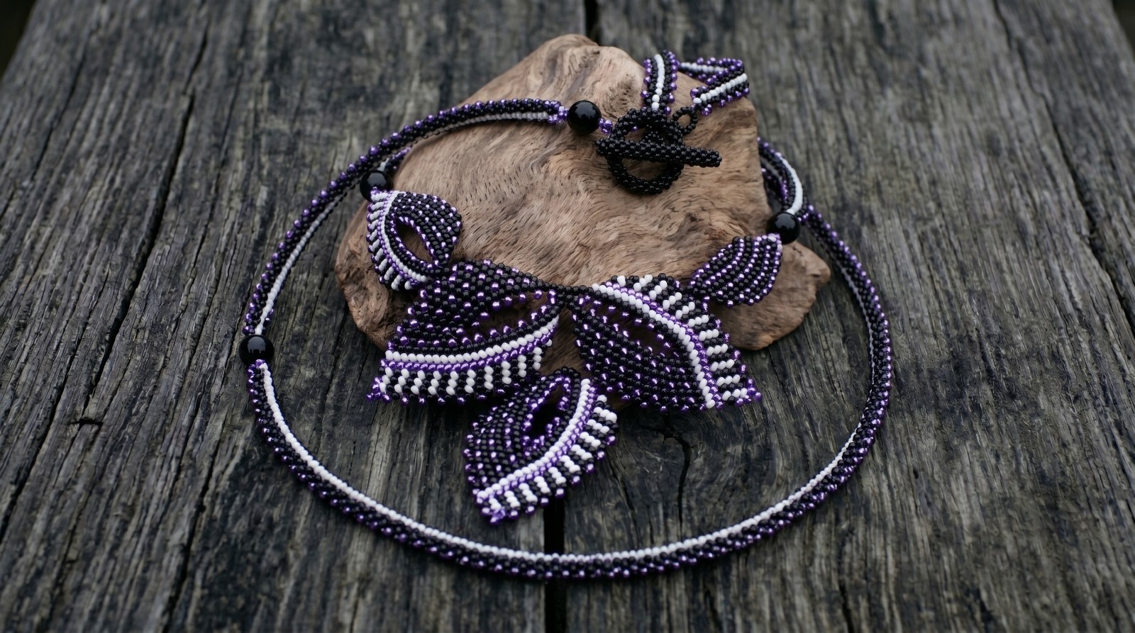 Leaves black white purple - 130902 Leaves black white purple