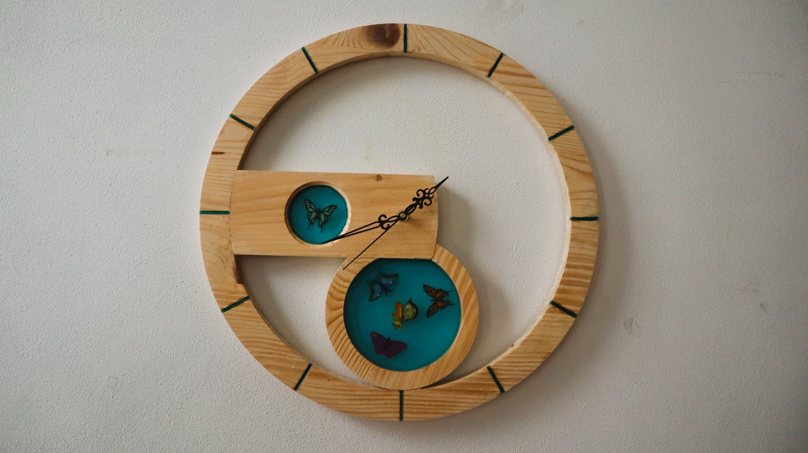 Clock with butterflies