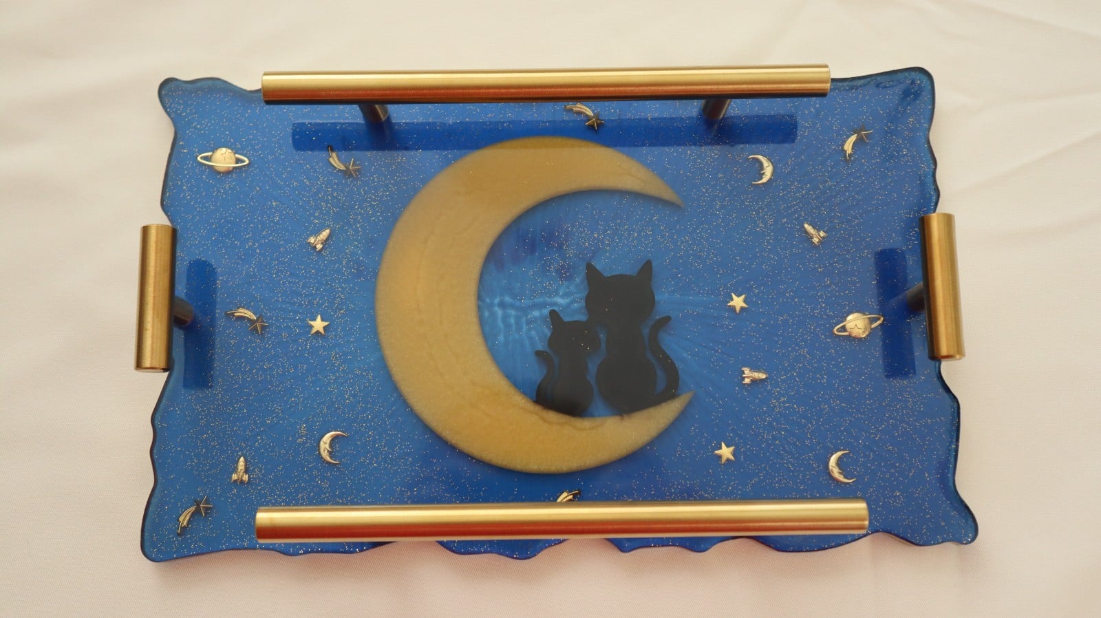 Moon and cats coffee tray. - 110218 Moon and cats coffee tray.