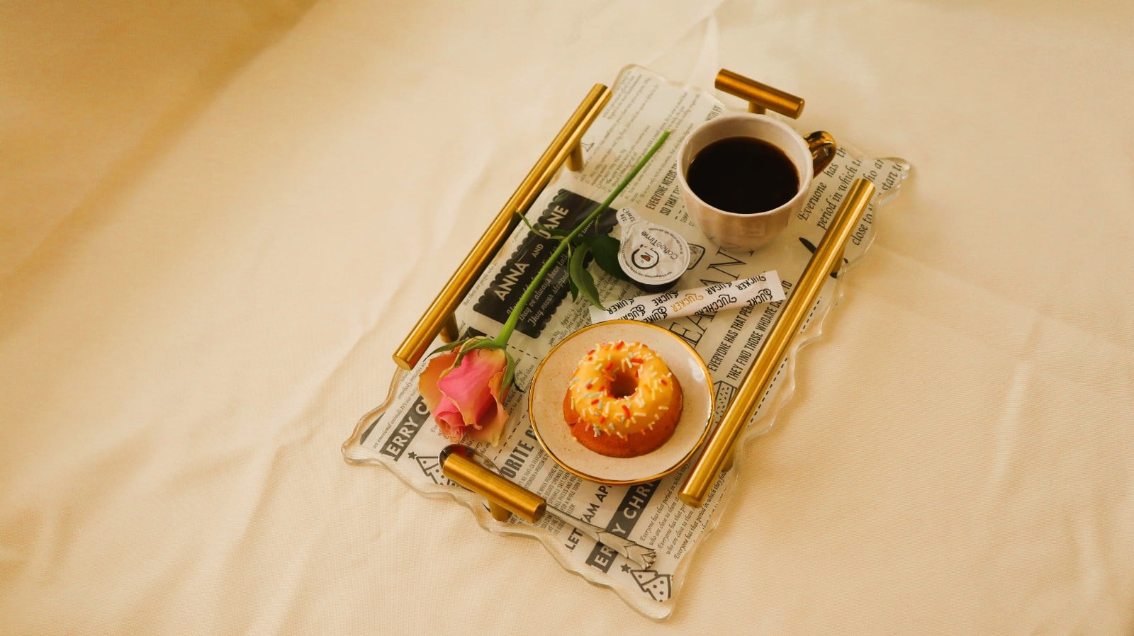 Newspaper coffee tray.