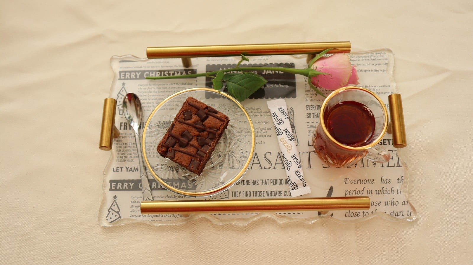 Newspaper coffee tray.