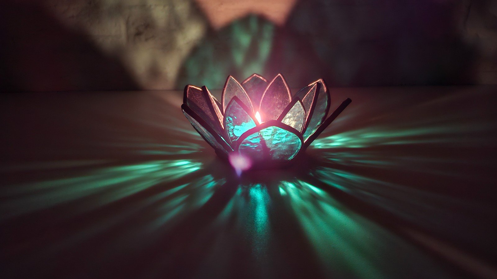 Glas in lood Lotus "Aurora" - 98943 Glas in lood Lotus "Aurora"