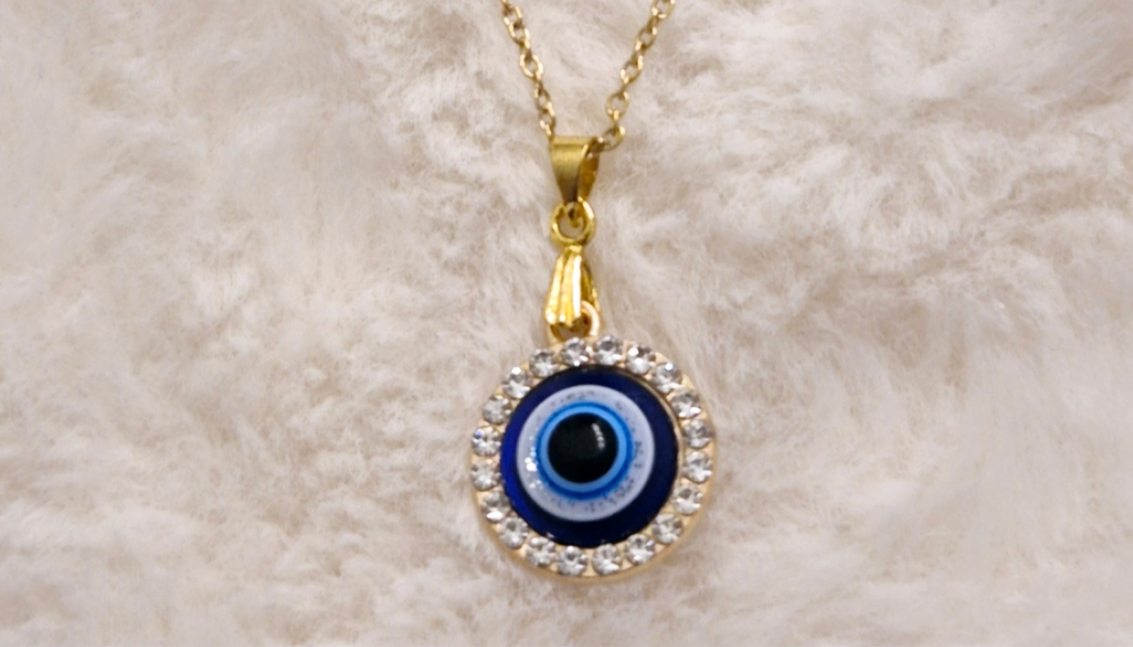 Boze ogen  ketting