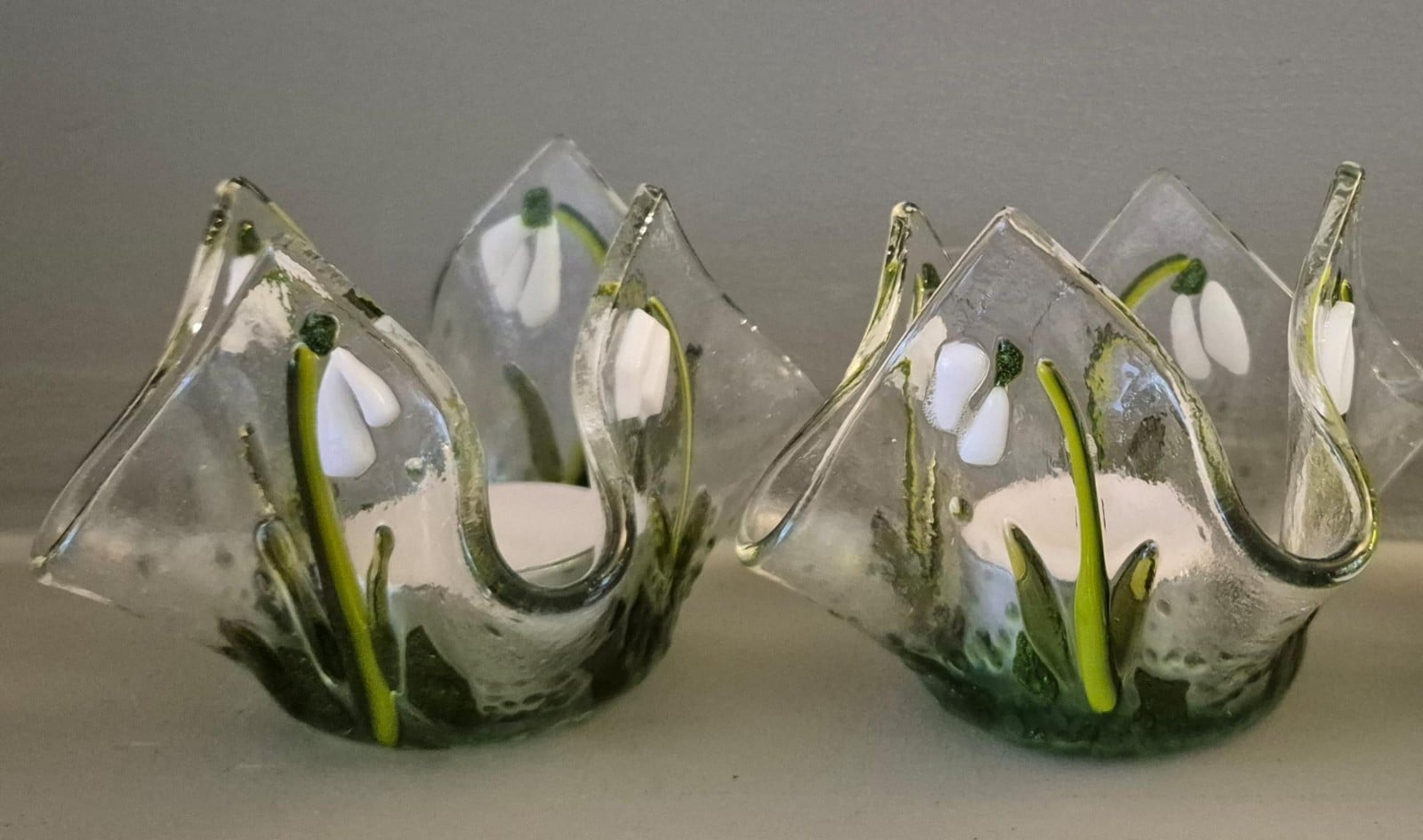 Waxinelichthouder van glas, handgemaakt, transparant met sneeuwklokjes