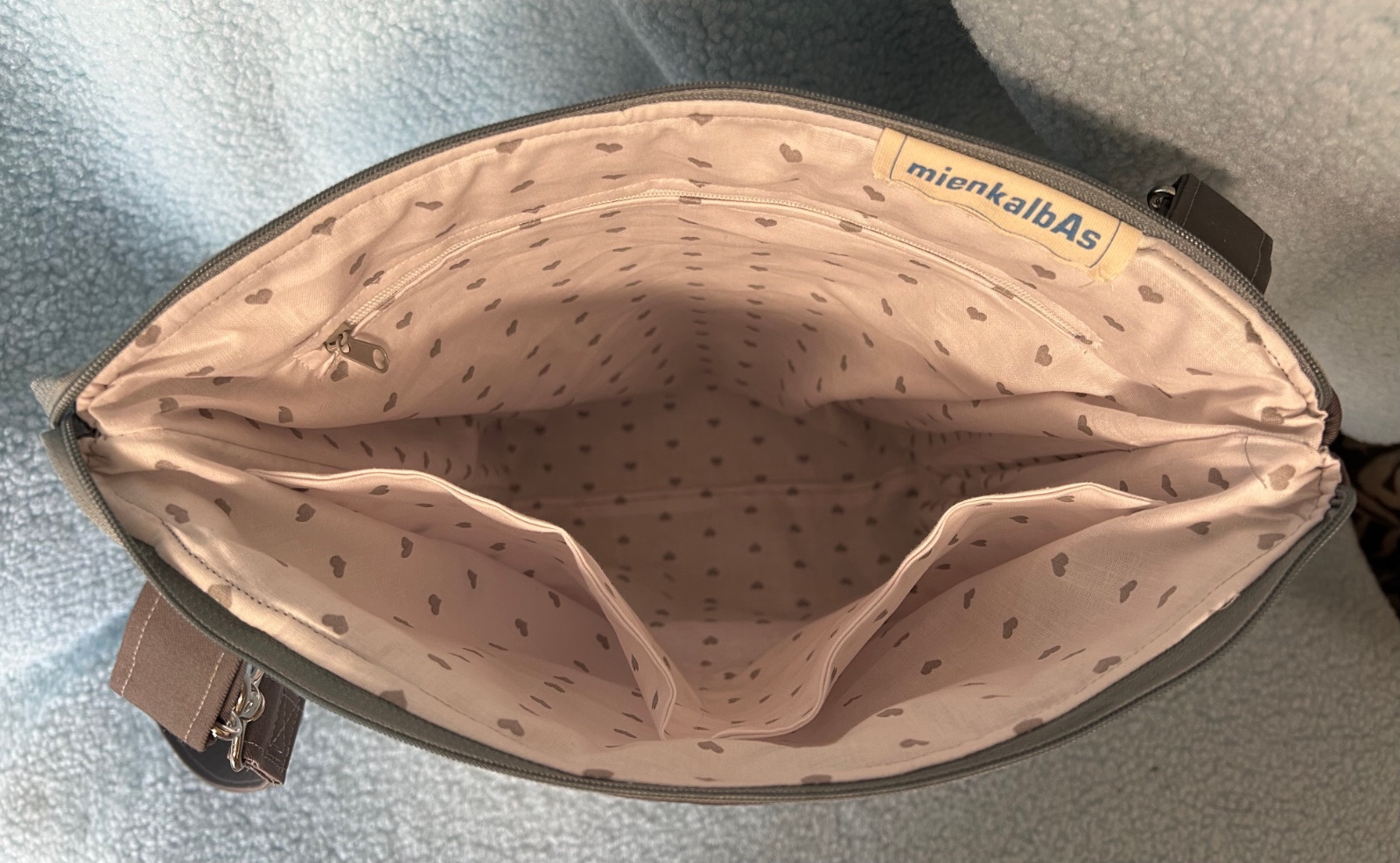 Grijze/creme kleurige schoudertas - 60804.jpeg Grijze/creme kleurige schoudertas