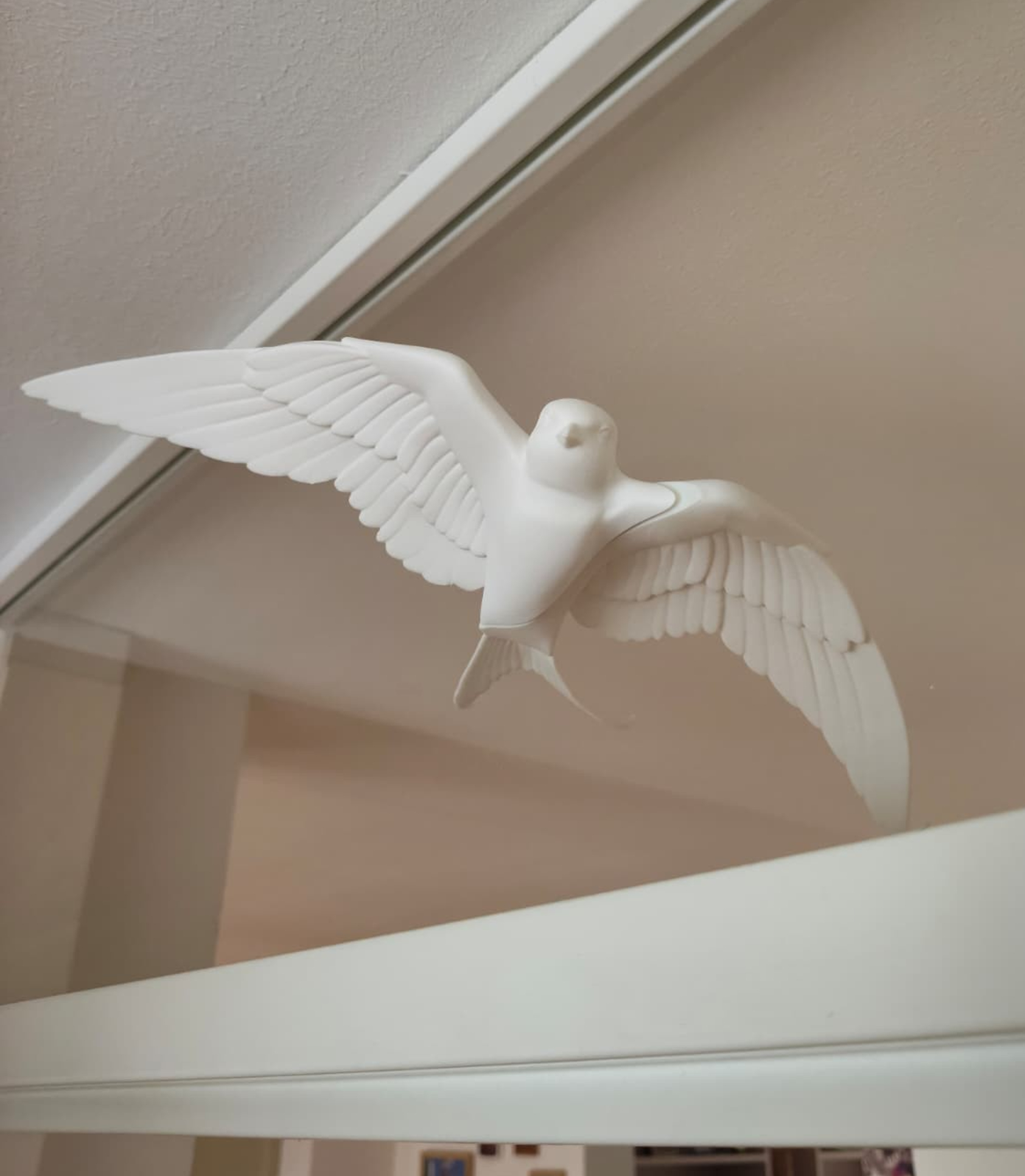 Magnetic swallow window art - White - 151860 Magnetic swallow window art - White