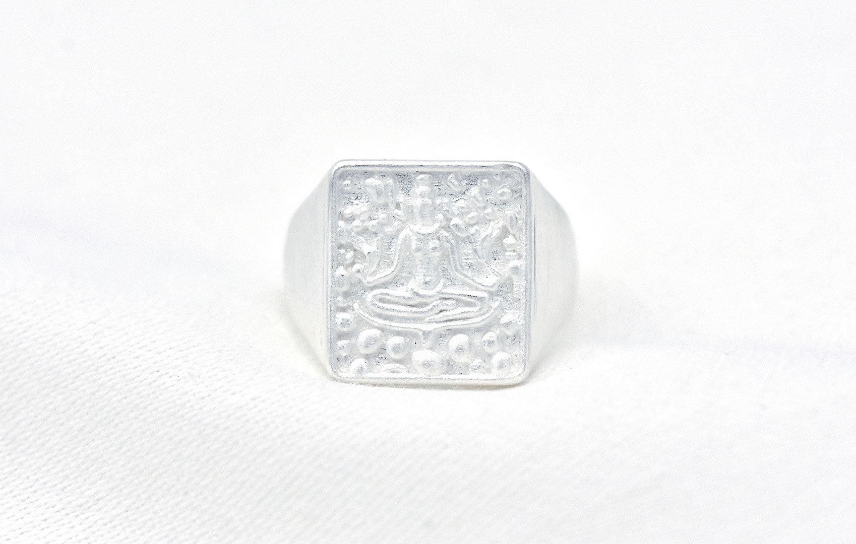 Balance silver - 10410.jpeg Balance silver