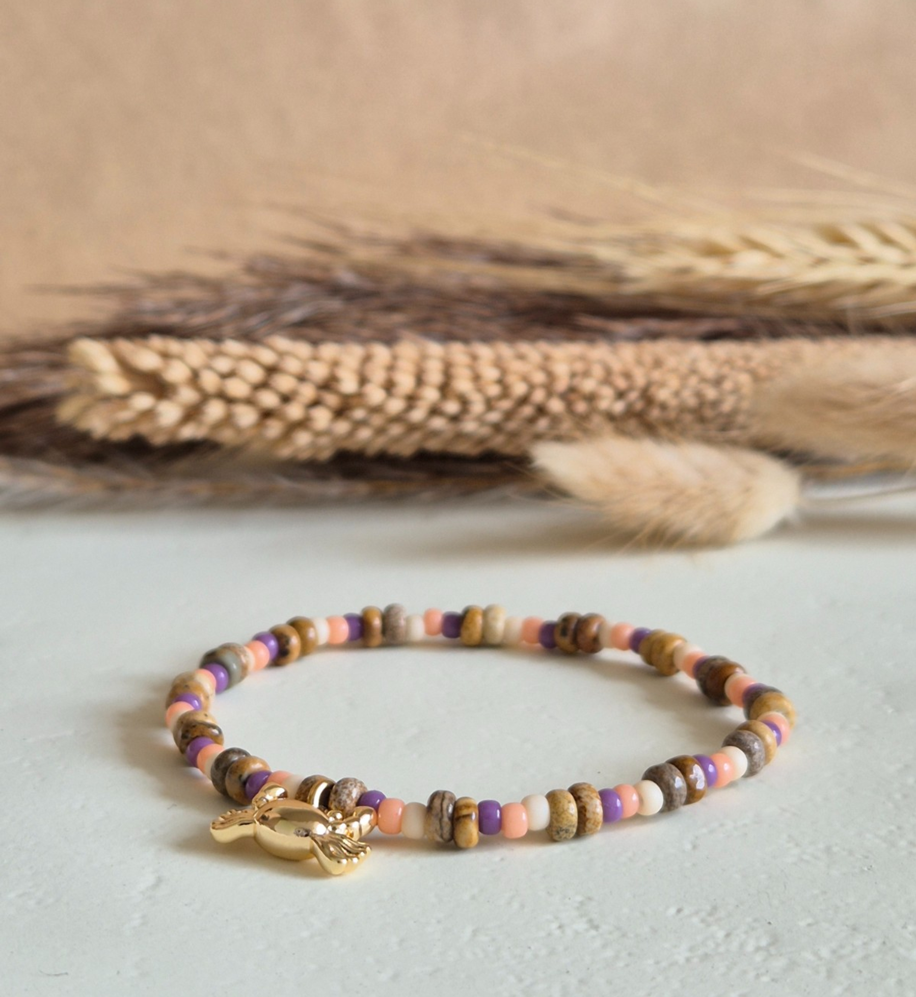 Zomerse armband met jaspis en krab bedel | Crab - 134326 Zomerse armband met jaspis en krab bedel | Crab