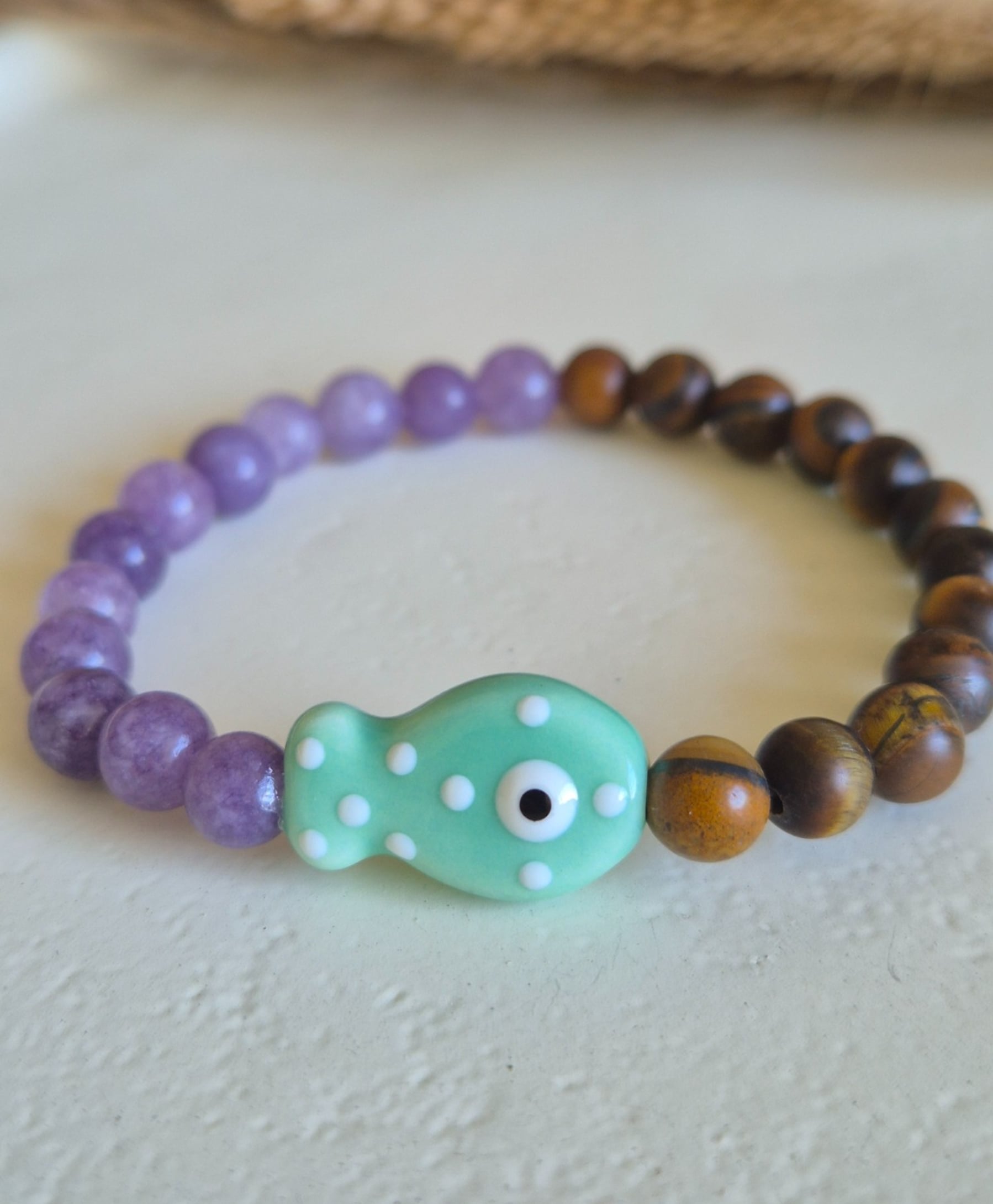 Zomerse turquoise vissen armband met edelstenen