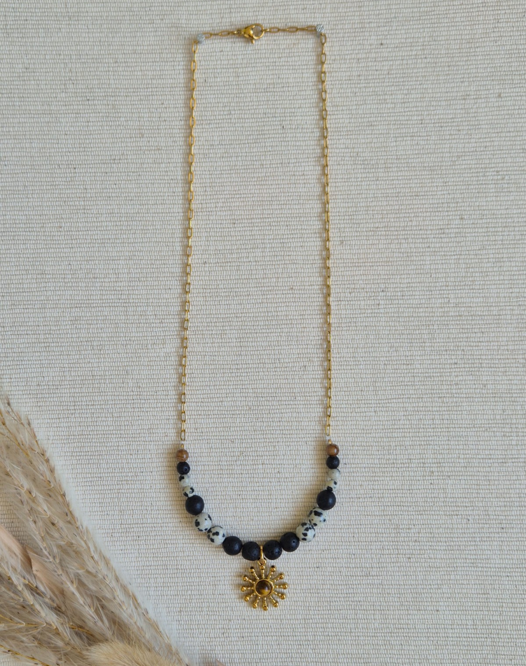 Gouden ketting half schakelketting half edelstenen | Lava - 135045 Gouden ketting half schakelketting half edelstenen | Lava