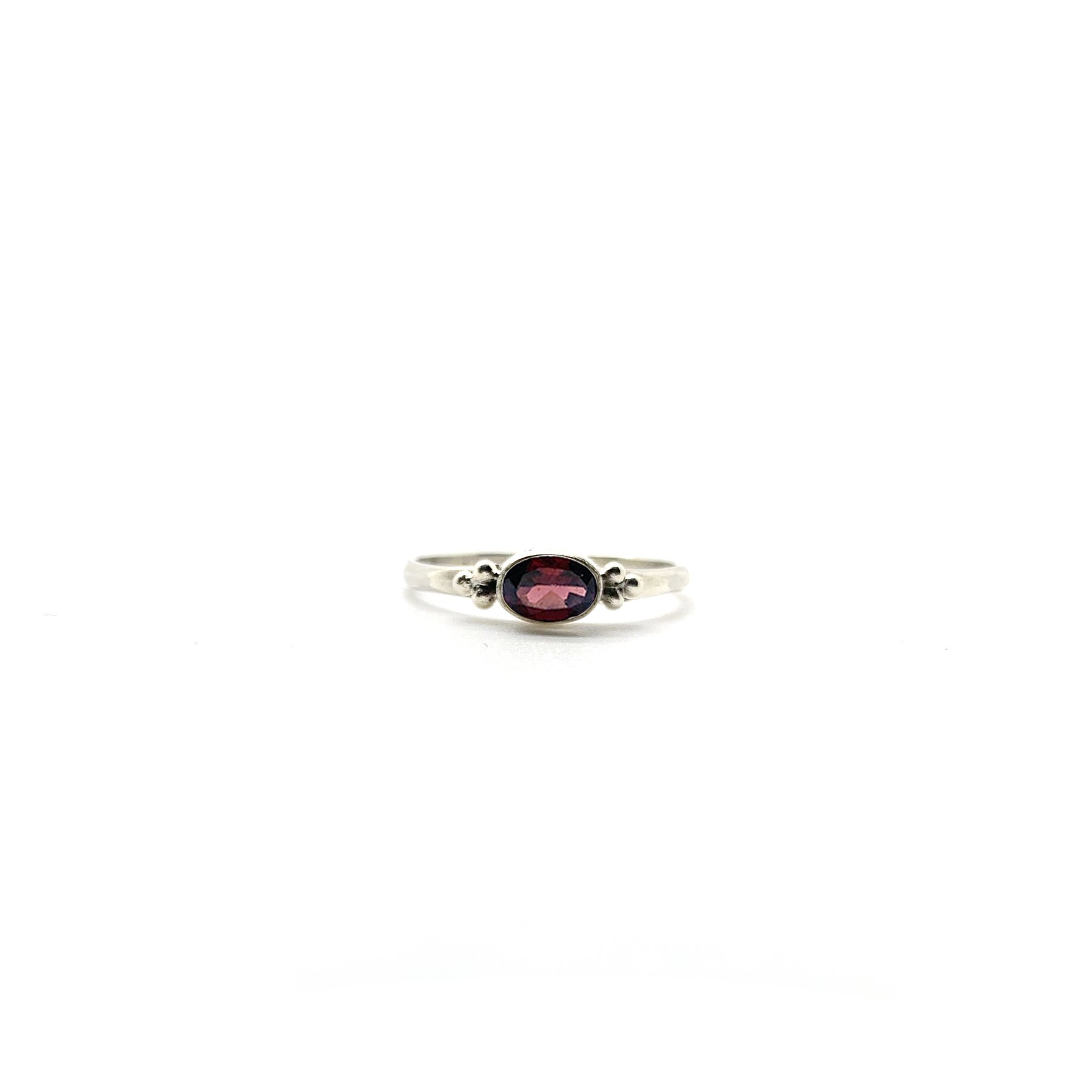 Tiny Facet Garnet Oval Triquetra Silver - 3709.jpeg Tiny Facet Garnet Oval Triquetra Silver