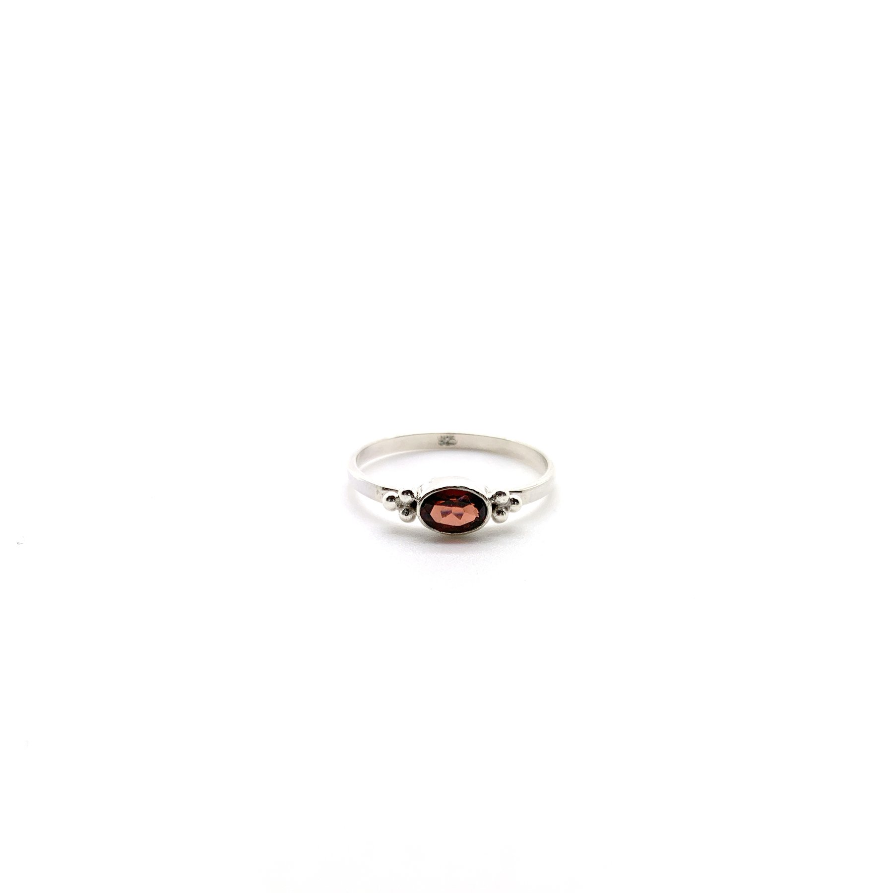 Tiny Facet Garnet Oval Triquetra Silver - 3710.jpeg Tiny Facet Garnet Oval Triquetra Silver