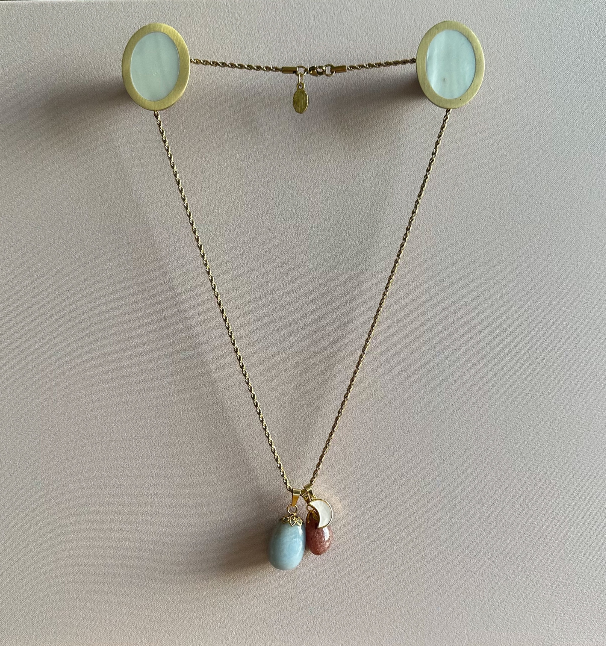 Edelsteenketting Angeliet & Muscoviet met Ginkgo bedel