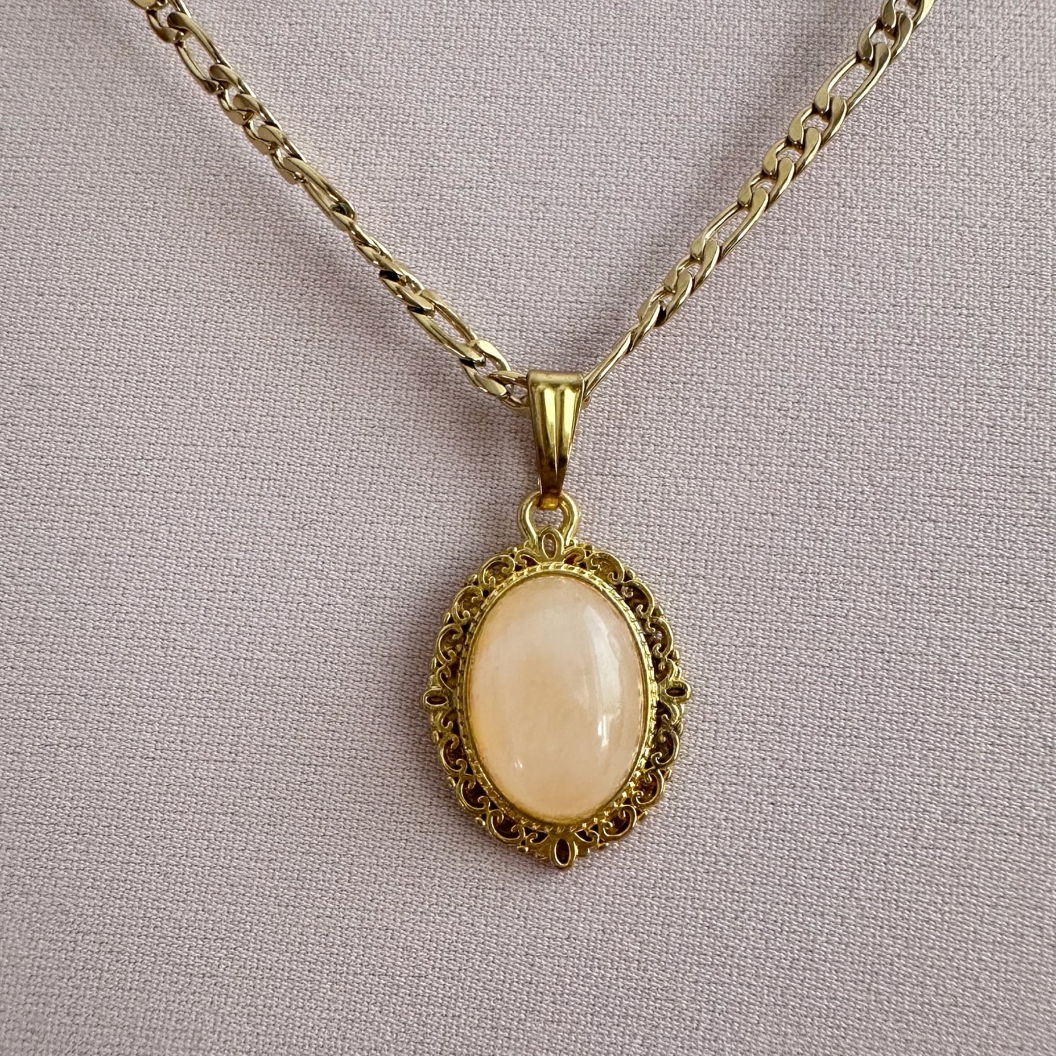 Cabochon met edelsteen Rozenkwarts