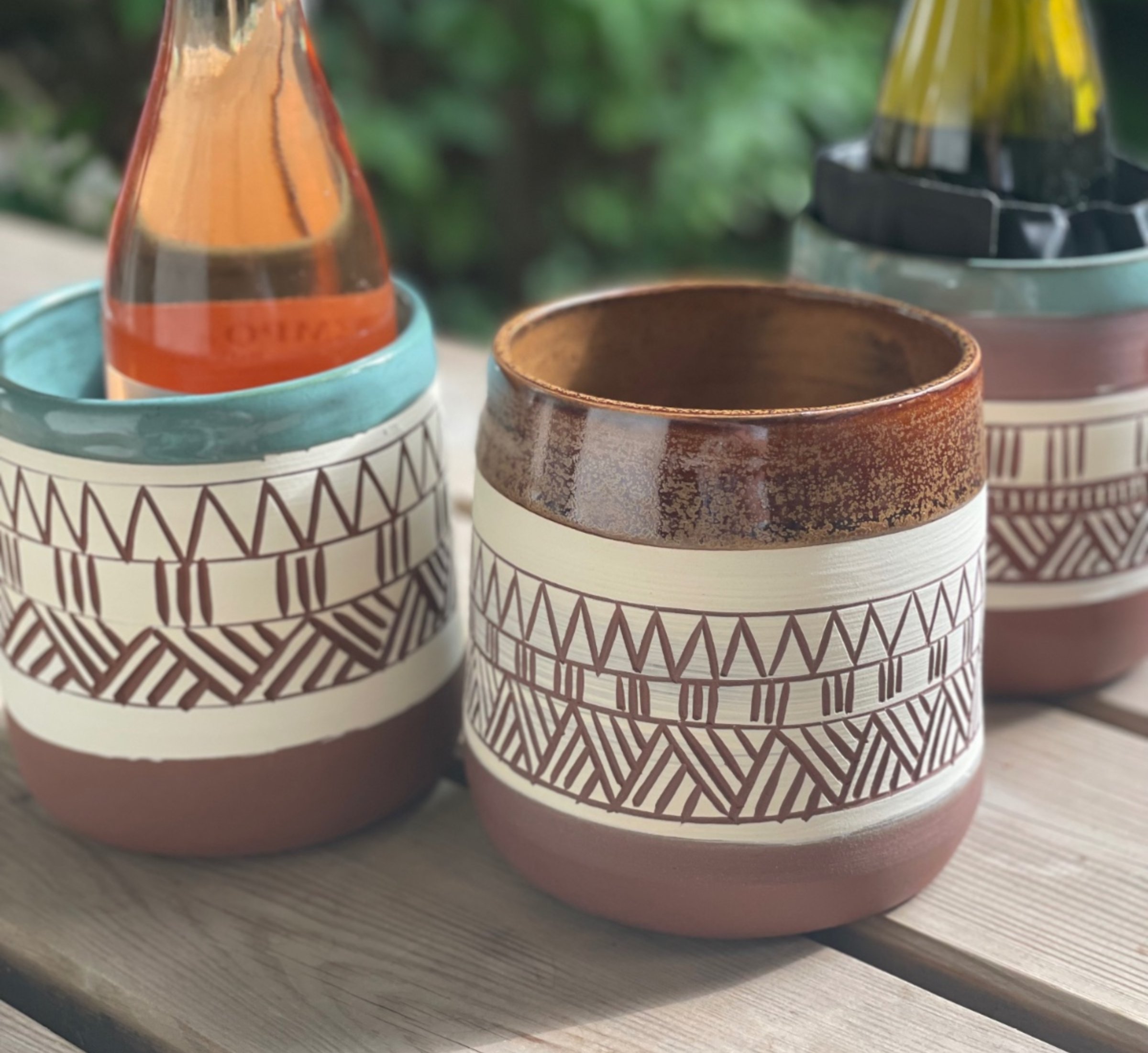 Handgemaakte wijnkoeler van keramiek. kleurrijk en uniek - 85051 Handgemaakte wijnkoeler van keramiek. kleurrijk en uniek