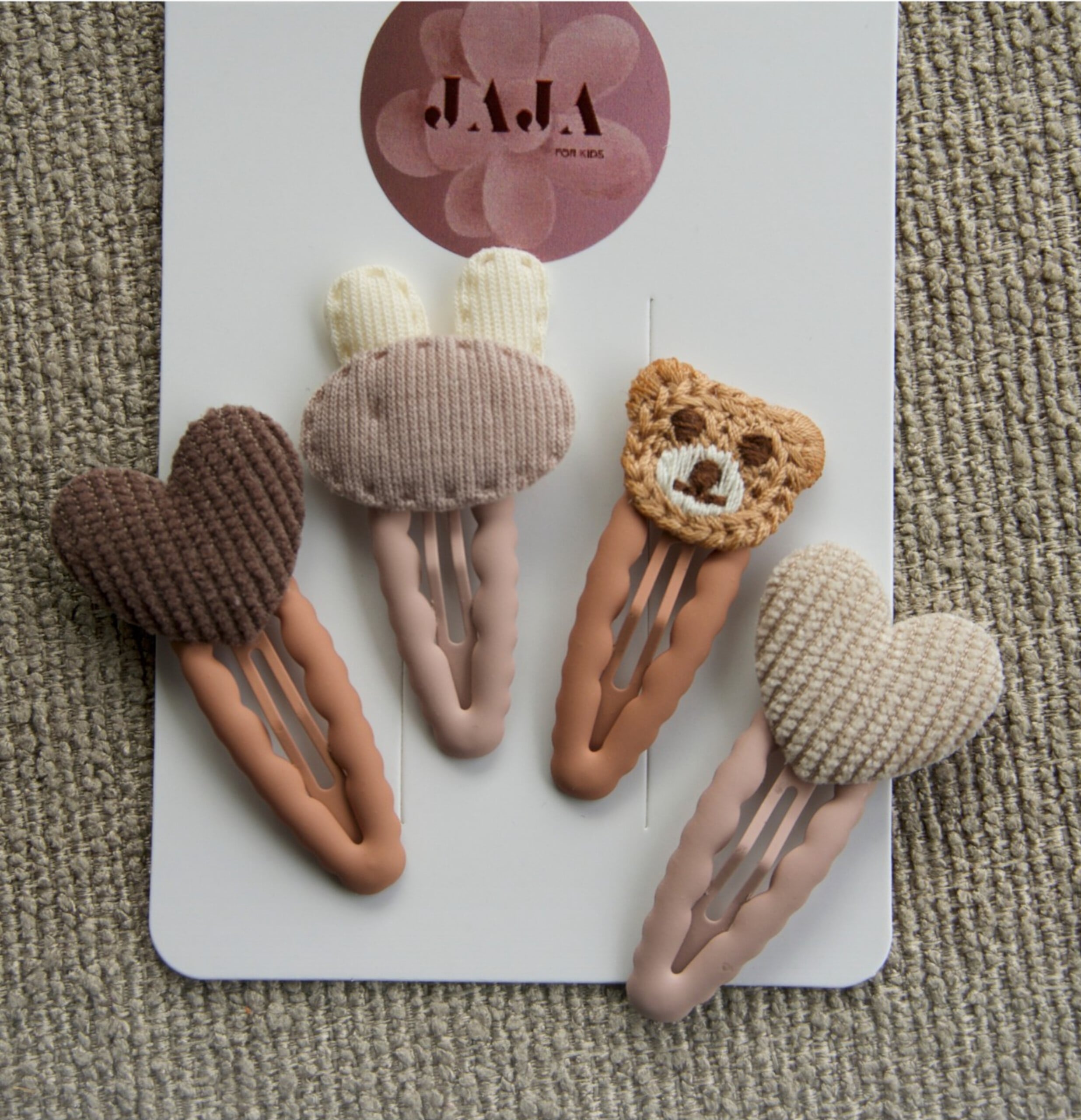 Set haarspelden (hartjes en konijn) - 116141 Set haarspelden (hartjes en konijn)