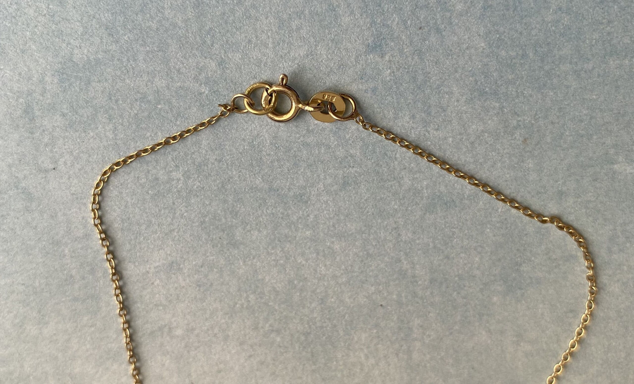 Vermeil kettinkje met maantje van parelmoer