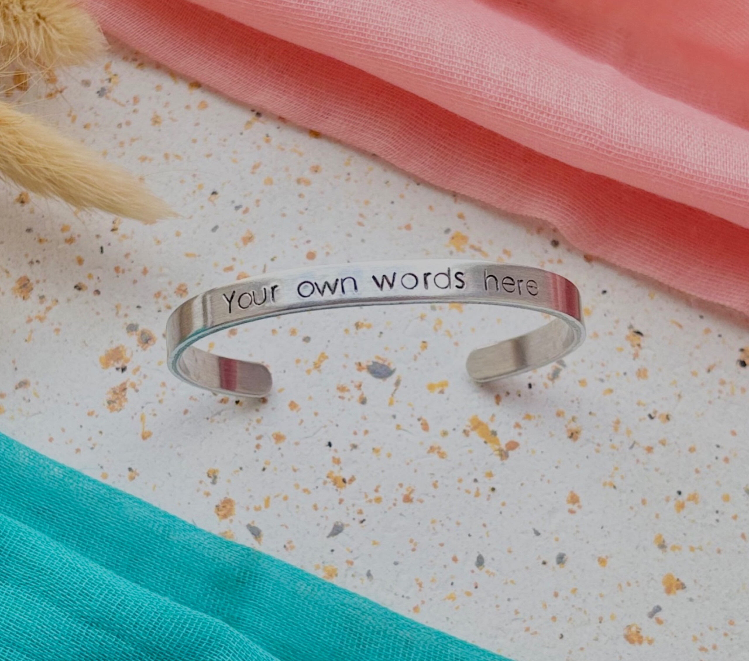 Gepersonaliseerde Armband | Tekst, Initialen & Datum | Handgemaakt Ca… - 135610 Gepersonaliseerde Armband | Tekst, Initialen & Datum | Handgemaakt Cadeau