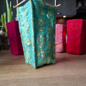 Sprookjesachtig Handgevilt Sfeerlicht – Organisch Design met Tonkin-accenten