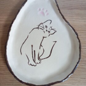 Keramieken schoteltje met kattenafbeelding 7, handmade en handpainted