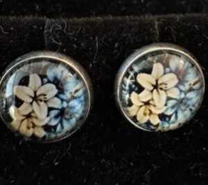 Mooie resin oorbellen