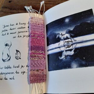 Geweven boekenleggers roze