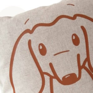 Sierkussen Teckeltje Joep | Beige | 40 x 40 cm | Teckelkussen