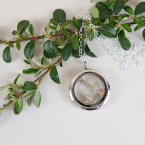Gouden Bloemen Ketting met Zuid Afrikaanse Bloemen
