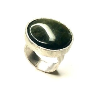 Grote zilveren ring met Obsedian