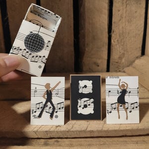Mini Art – Tot de zon opkomt – Handgemaakt van hergebruikte materialen