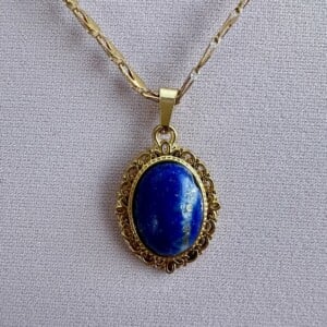 Edelsteen cabochon met Lapis Lazuli