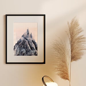 Alternative view of Berg gehuld in mist A4 Mountain art Print / Misty Mountain Art print A4