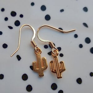 Oorbellen cactus goud