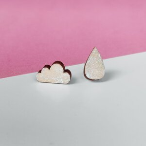 Houten multi-chrome glitter oorbellen - Druppel en Wolk