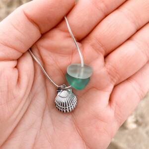 Zeeglas schelp ketting zilver