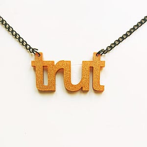 Alternative view of Trut! 2.0 naamketting (z)
