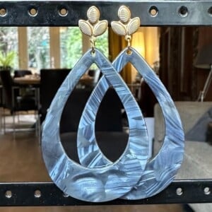 Gemêleerde blauw grijsachtige hangers